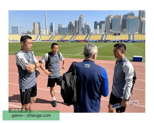 FIFA世界杯裁判研讨会在多哈闭幕 聚焦高科技半自动越位实操演练 FIFA世界杯裁判研讨会在多哈闭幕 聚焦高科技半自动越位实操演练